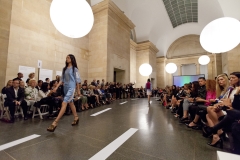 JONATHAN SAUNDERS SS14<P>LONDON FASHION WEEK
